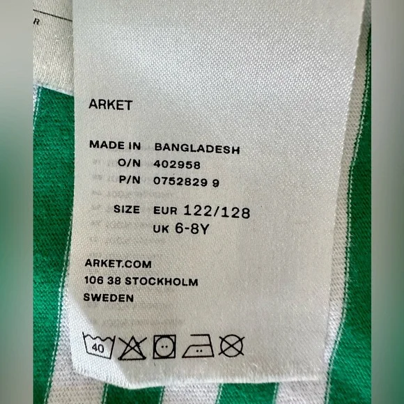 4 T-shirts - PlayStation, Arket, Jumping Beans & Nickelodeon Paw Patrol - Picture 7 of 15